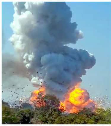 madhya pradesh harda firecrackers factory